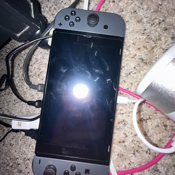 Nintendo switch - Picture 7 of 7